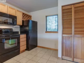 Photo #2: 20286825 Listing 