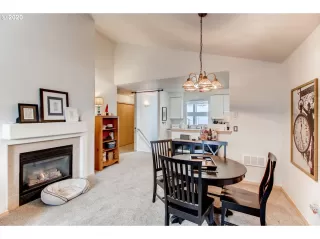 Photo #6: 20287078 Listing 