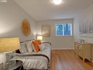 Photo #3: 20287456 Listing