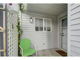 Photo #3: 20287522 Listing