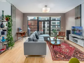 Photo #5: 20287683 Listing 