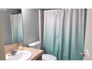 Photo #3: 20288667 Listing