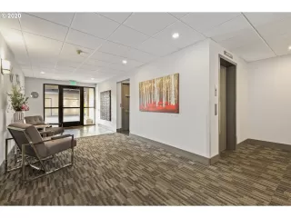 Photo #4: 20289034 Listing 