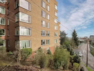 Photo #1: 20289790 Listing 