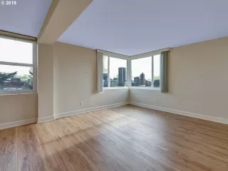 Photo #2: 20289790 Listing 