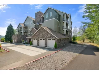 Photo #1: 20290210 Listing