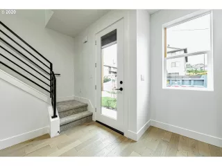 Photo #2: 20290451 Listing