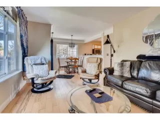 Photo #2: 20292955 Listing 