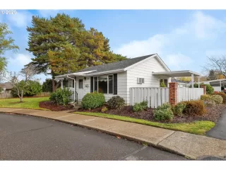 Photo #3: 20293394 Listing