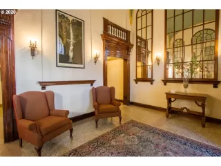 Photo #2: 20293737 Listing