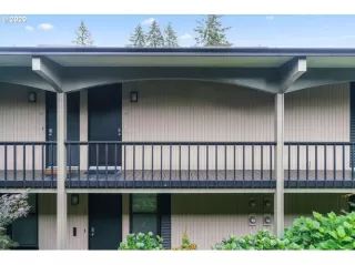 Photo #1: 20294215 Listing