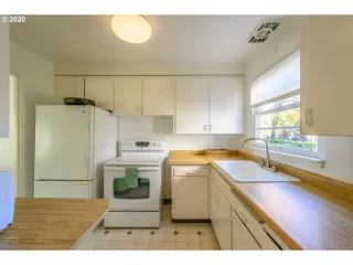 Photo #3: 20294831 Listing