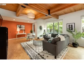 Photo #4: 20295375 Listing 