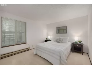 Photo #3: 20296446 Listing