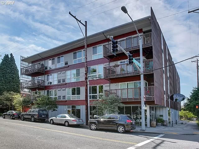 MLS: 20297338 Condo For Sale