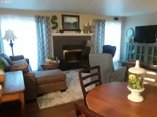 Photo #1: 20298710 Listing