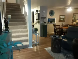 Photo #2: 20298710 Listing