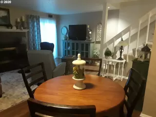 Photo #3: 20298710 Listing