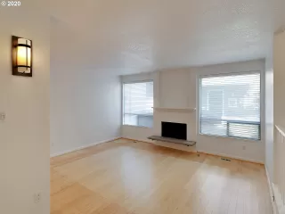 Photo #2: 20300170 Listing