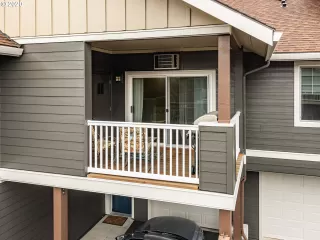 Photo #1: 20301617 Listing 