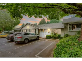 More Details about MLS # 20302998 : 2683 SW SPRING GARDEN ST