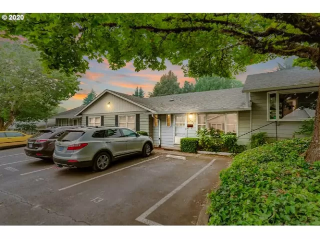 MLS: 20302998 Condo For Sale