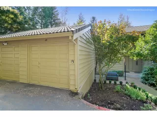 Photo #1: 20303761 Listing