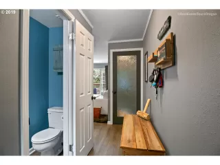 Photo #2: 20303761 Listing