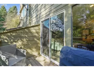 Photo #4: 20303761 Listing