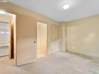 Photo #3: 20304467 Listing