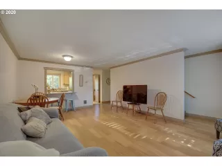 Photo #2: 20307789 Listing