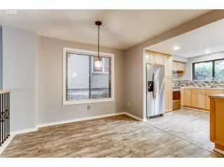 Photo #6: 20307937 Listing 