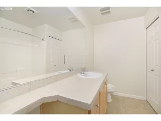 Photo #5: 20309294 Listing 