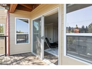 Photo #5: 20310192 Listing 