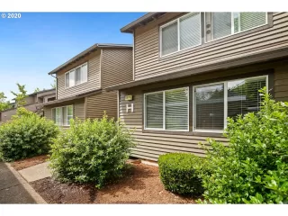 Photo #1: 20313205 Listing