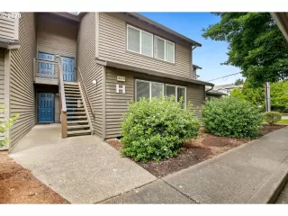 Photo #2: 20313205 Listing