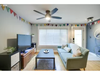 Photo #1: 20314177 Listing