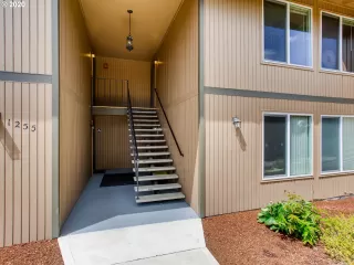 Photo #3: 20314797 Listing 