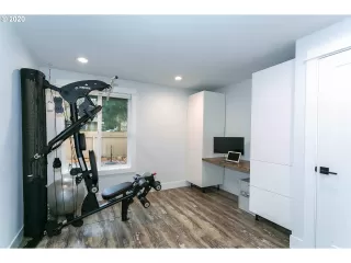 Photo #3: 20316182 Listing