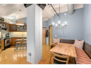 Photo #1: 20316780 Listing 