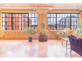 Photo #3: 20316849 Listing 