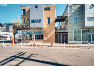 Photo #1: 20317148 Listing