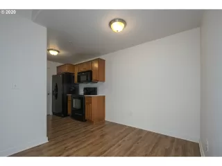 Photo #3: 20317406 Listing 