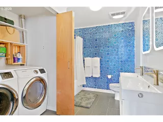 Photo #5: 20317574 Listing 