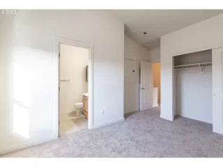 Photo #3: 20317762 Listing 