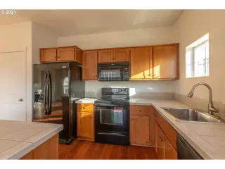 Photo #6: 20317762 Listing 