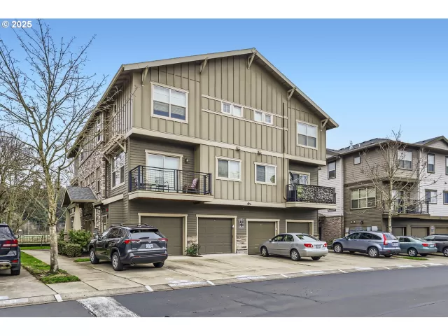 MLS: 203189057 Condo For Sale