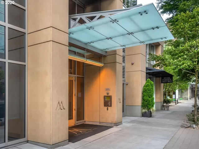 MLS: 20319074 Condo For Sale