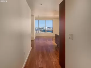 Photo #5: 20319074 Listing 