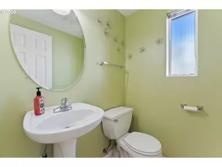 Photo #2: 20320381 Listing